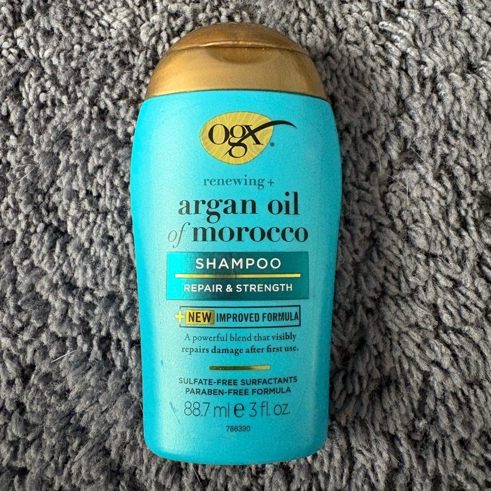 NWOT OGX renewing argan oil of Morocco shampoo